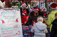 PRAZNIČNA TRŽNICA V DIVAČI in PRIHOD DEDKA MRAZA 5